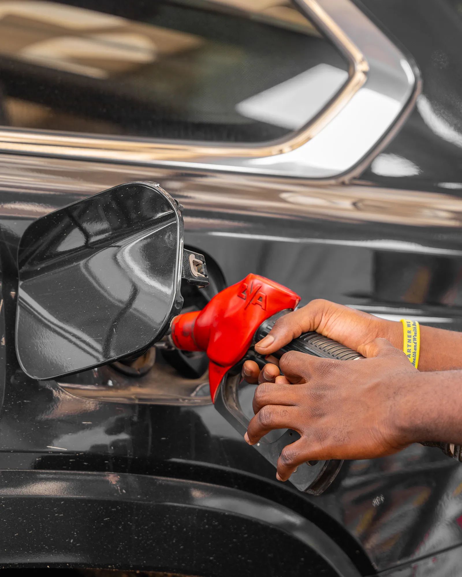 Fuel nozzle close-up